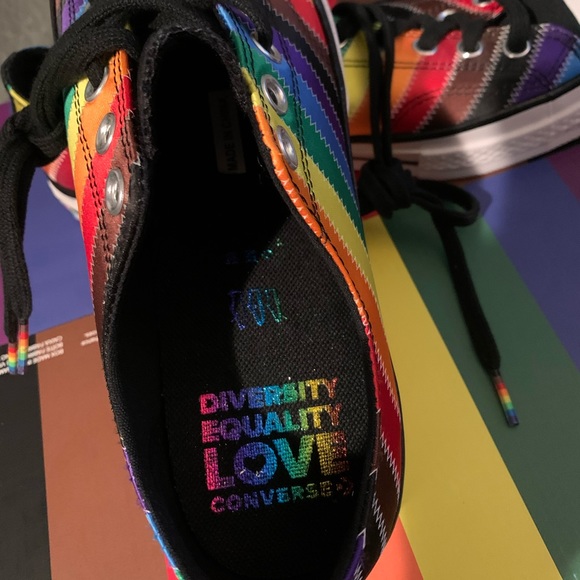 Converse Pride Chuck 70 Low Top LGBT Pride Shoes - Picture 3 of 8